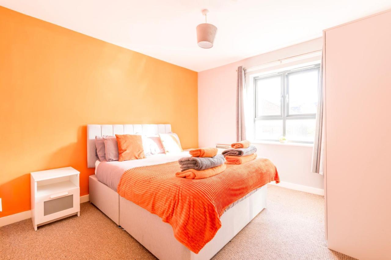 Prime Location - Modern City Apartment! Бристоль Екстер'єр фото