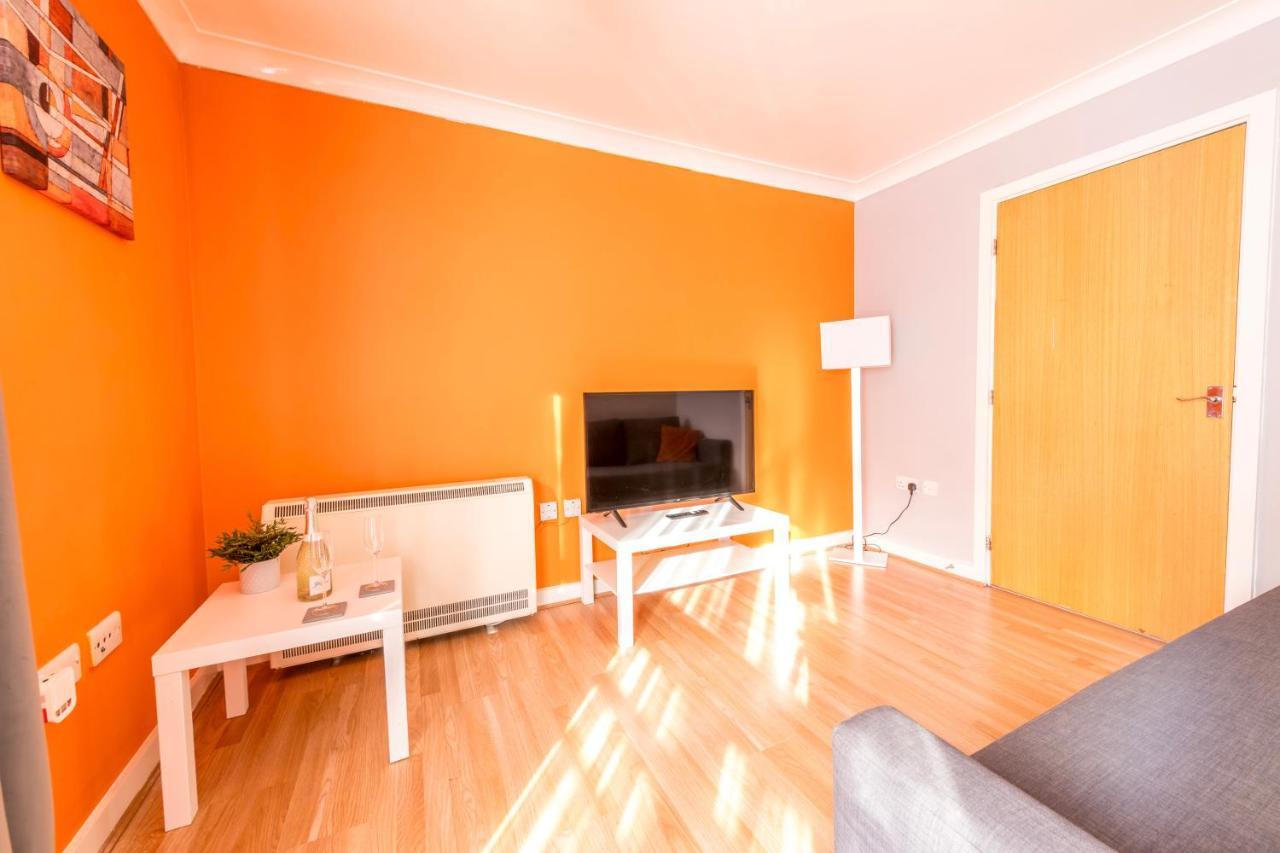Prime Location - Modern City Apartment! Бристоль Екстер'єр фото