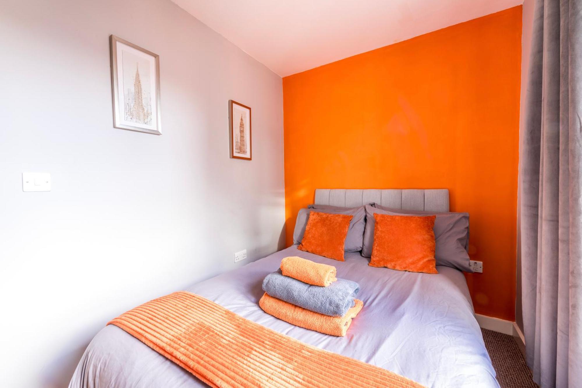 Prime Location - Modern City Apartment! Бристоль Екстер'єр фото